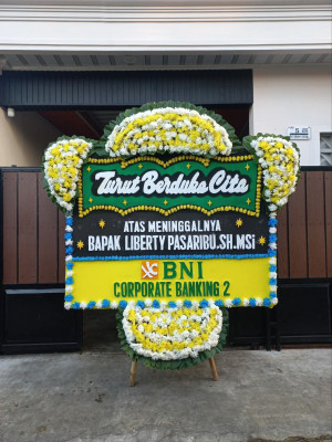 Papan Bunga Duka di Tirem